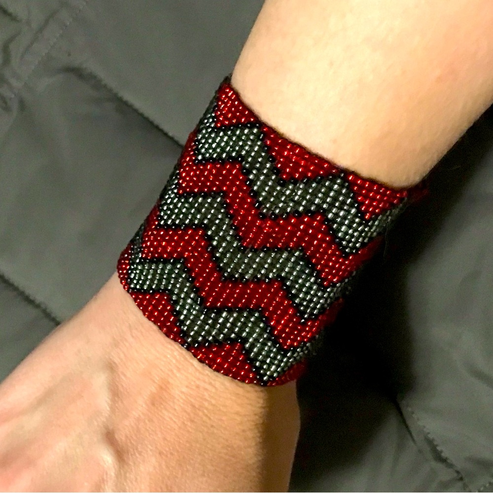 90s/Y2K Wide Beaded Bracelet